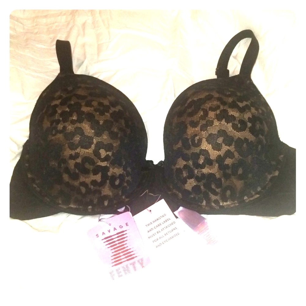 Brand new Savage X Fenty Bra